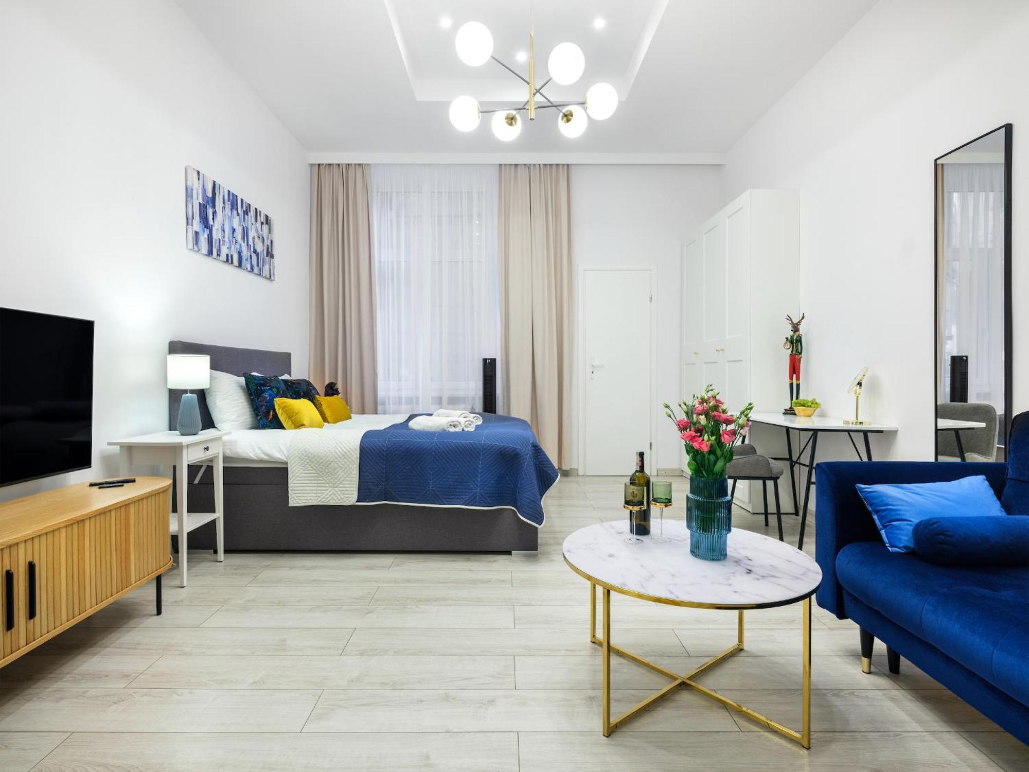 Bluebird Apt Old Town & Wawel Hill By Vistula River - By Homelike Krakow Exterior photo